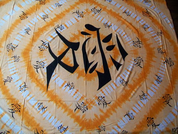 Indische Tagesdecken mit Schriftzeichen "Love"