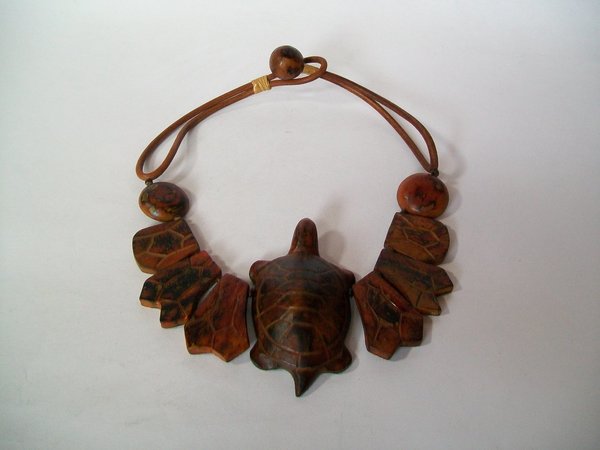 Halskette Schildkröte edler Halsschmuck Holz