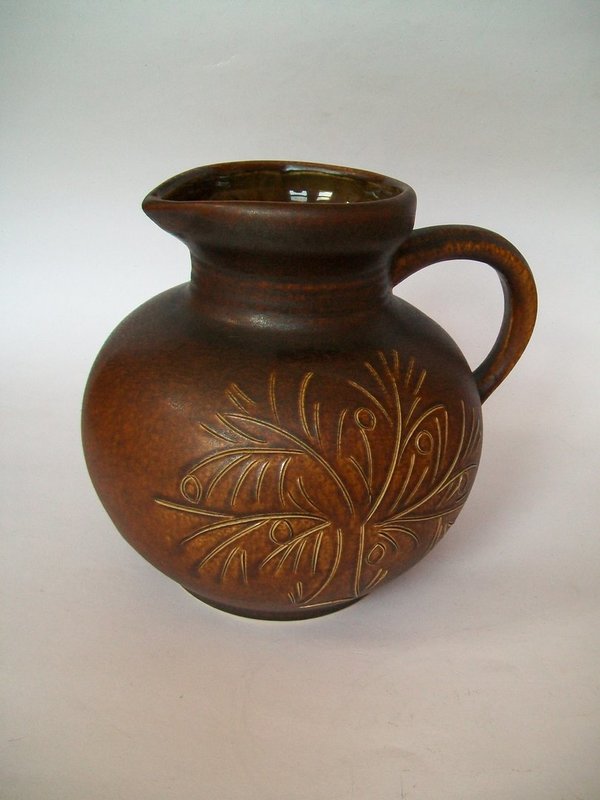 Keramik Tonkrug Landhausstil mit Ornamenten