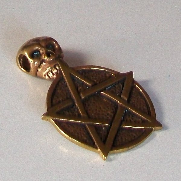 Pentagramm mit Totenschädel als Öse - Bronze