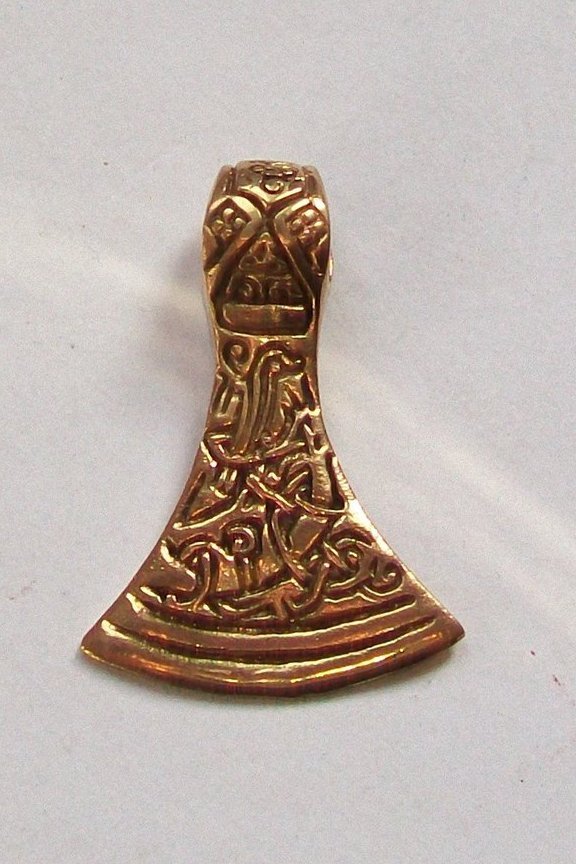 Axtamulett Wikinger - reich verzierte Bronze