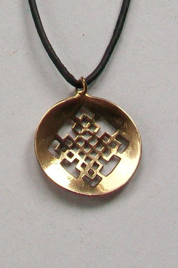 Bronze Knotenanhänger Amulett mit Lederband