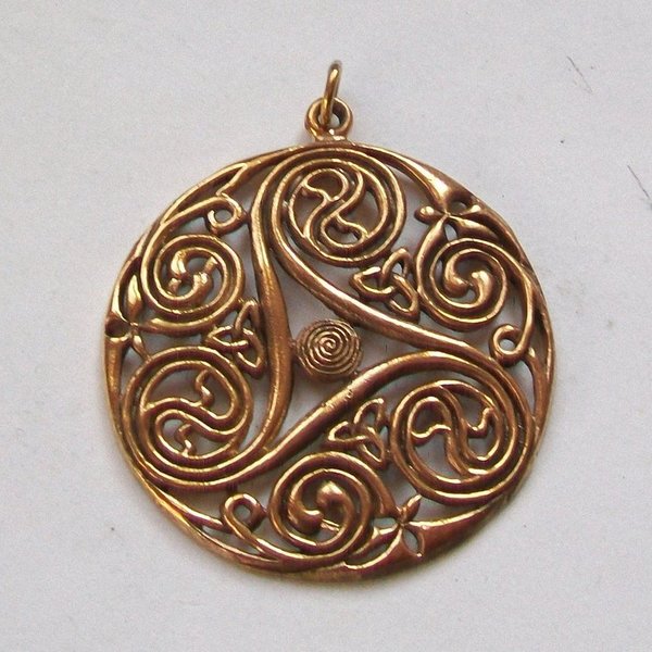 Triskele Amulett Anhänger der Kelten in Bronze